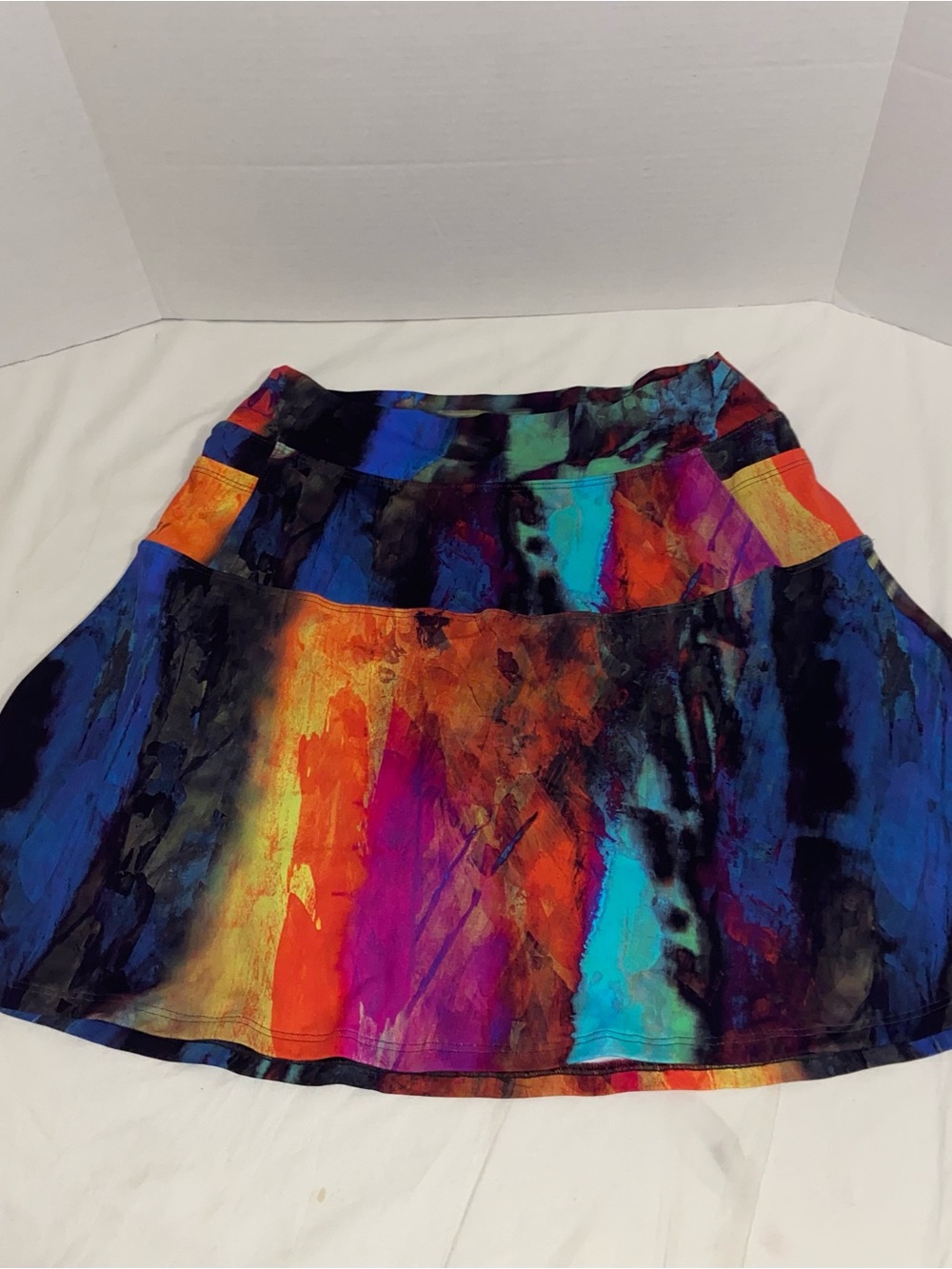 Dona Jo Skirt Size 2 Abstract Multi-Color Athletic Performance Skort